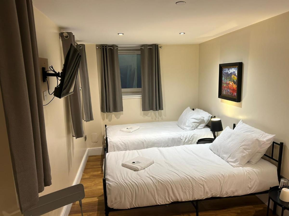 Twin Room With En-Suite Εδιμβούργο Εξωτερικό φωτογραφία