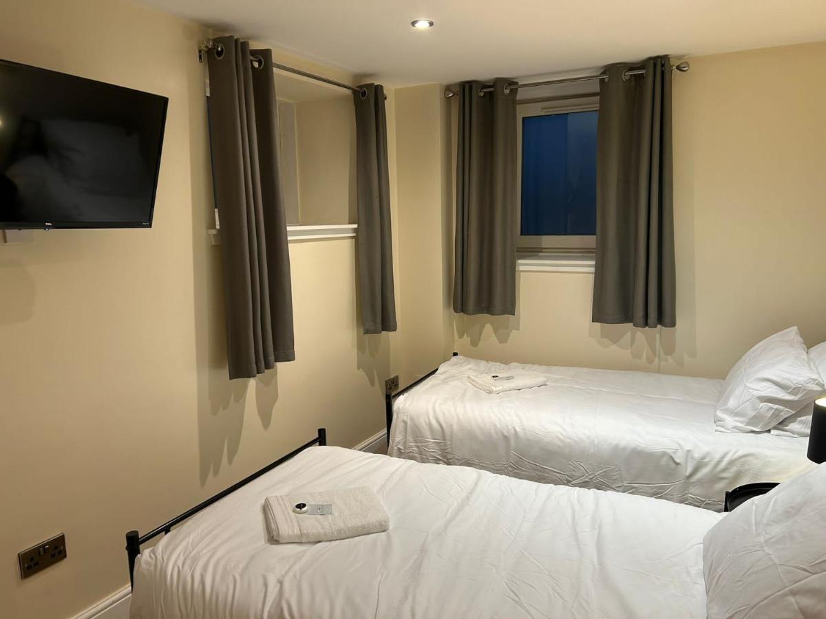 Twin Room With En-Suite Εδιμβούργο Εξωτερικό φωτογραφία