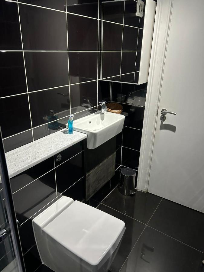 Twin Room With En-Suite Εδιμβούργο Εξωτερικό φωτογραφία